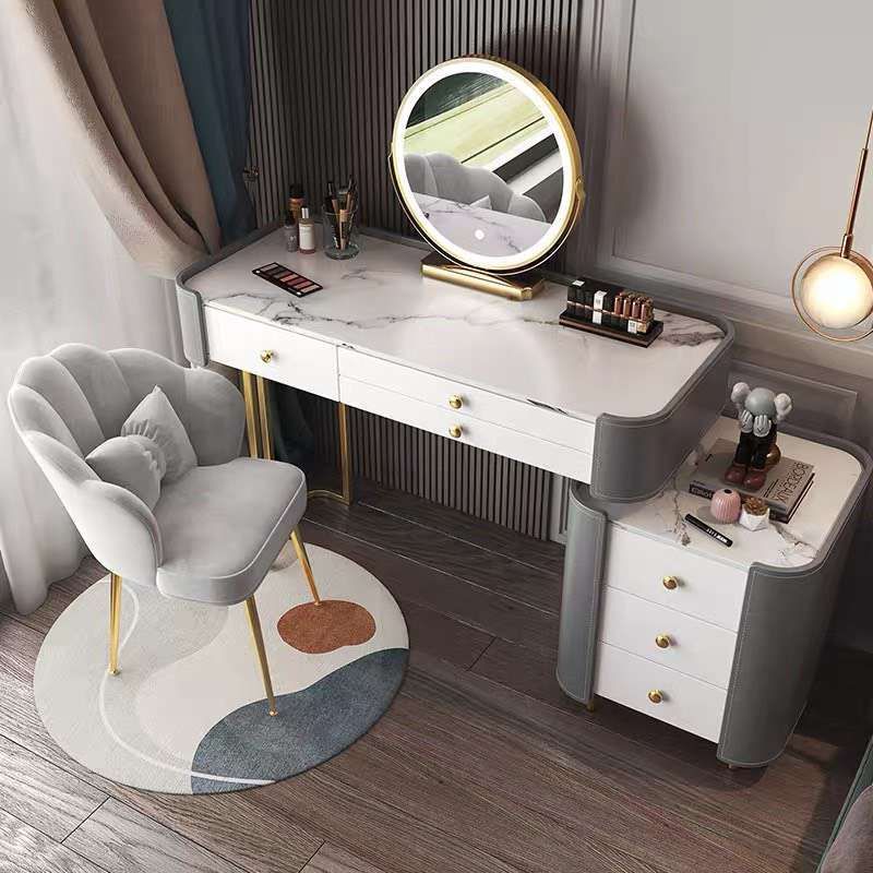 Tổng Hợp Các Mẫu Bàn Trang Điểm Phòng Cưới Xinh Lung Linh