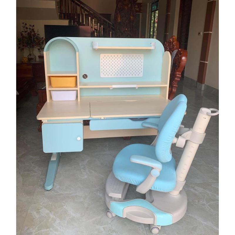 Bàn học thông minh chống gù chống cận cho bé BHS06