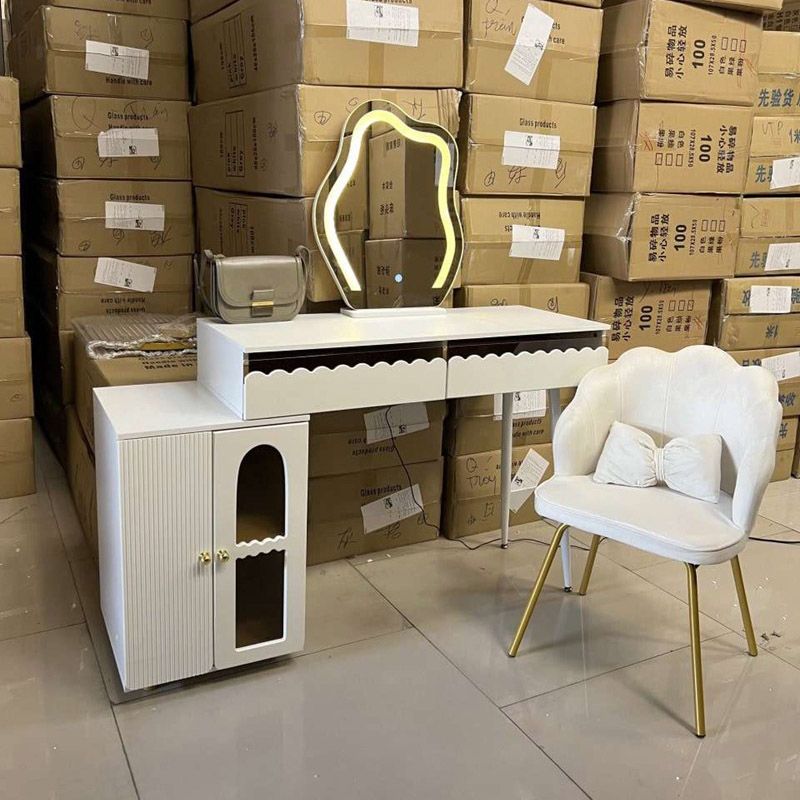 Bàn trang điểm cảm ứng BTD - 38